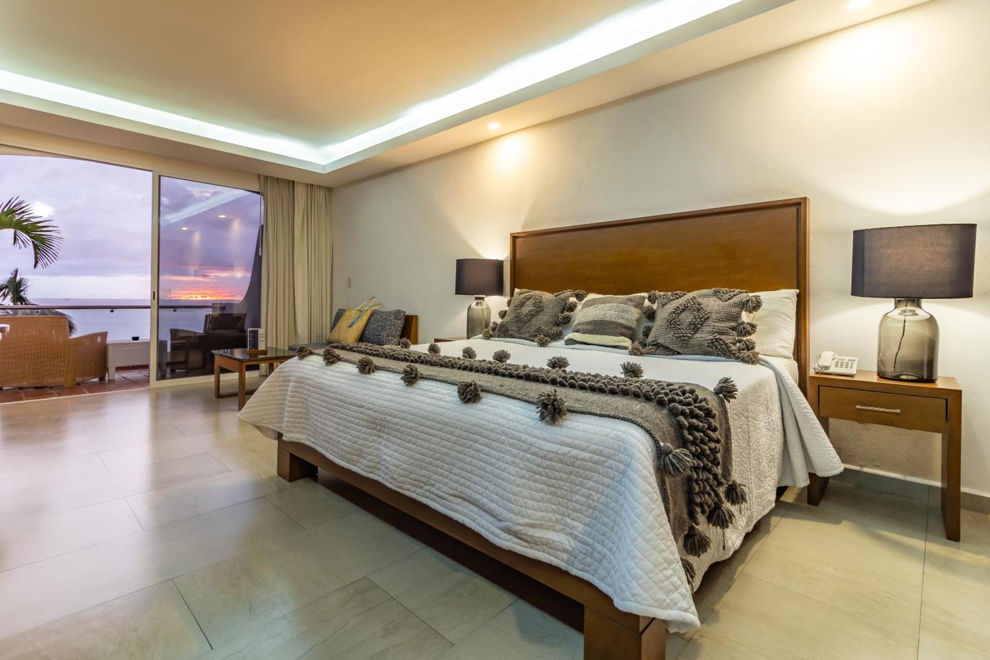 The Paramar Beachfront Boutique Hotel With Breakfast Included - Downtown Malecon Puerto Vallarta Luaran gambar
