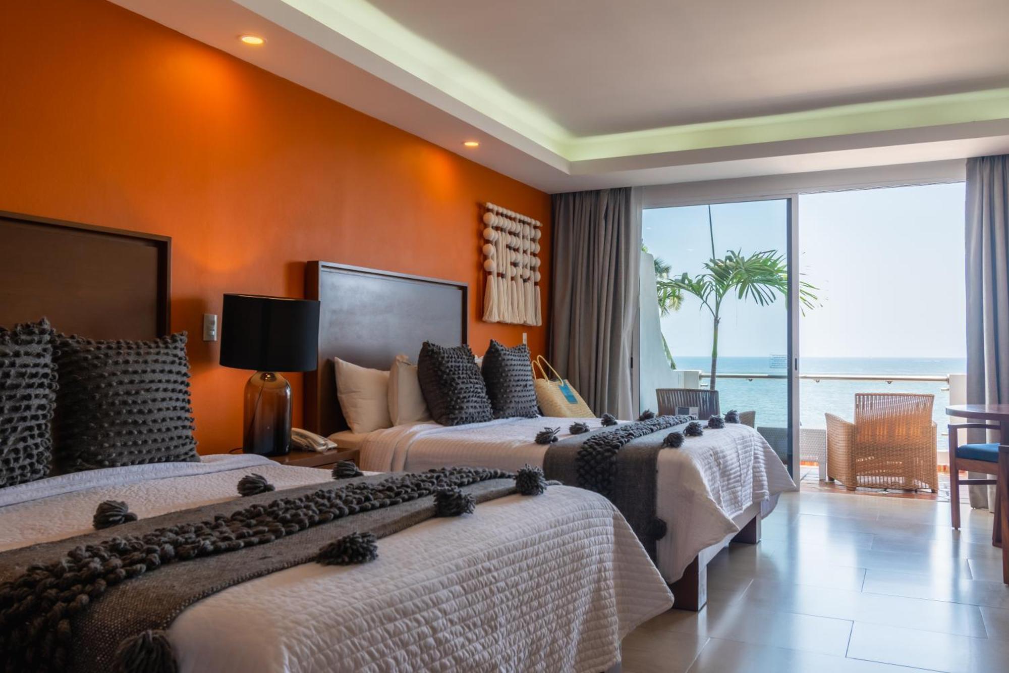 The Paramar Beachfront Boutique Hotel With Breakfast Included - Downtown Malecon Puerto Vallarta Luaran gambar