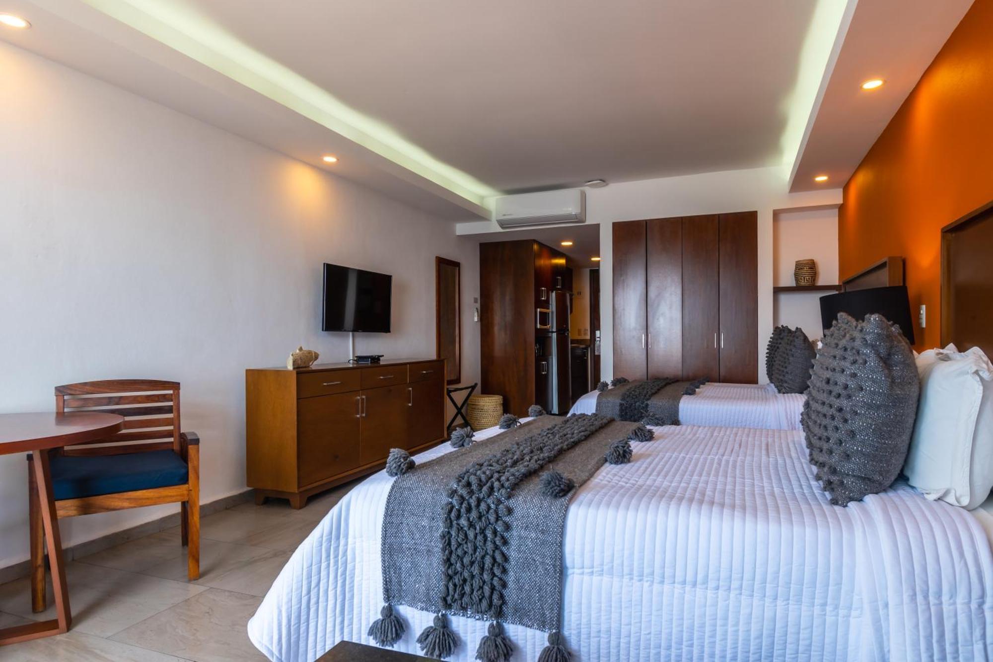 The Paramar Beachfront Boutique Hotel With Breakfast Included - Downtown Malecon Puerto Vallarta Luaran gambar
