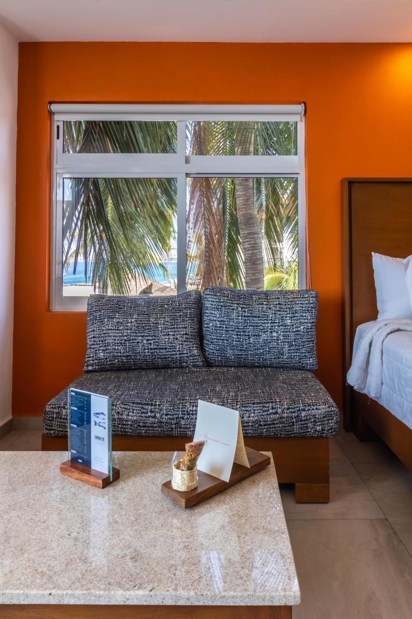 The Paramar Beachfront Boutique Hotel With Breakfast Included - Downtown Malecon Puerto Vallarta Luaran gambar