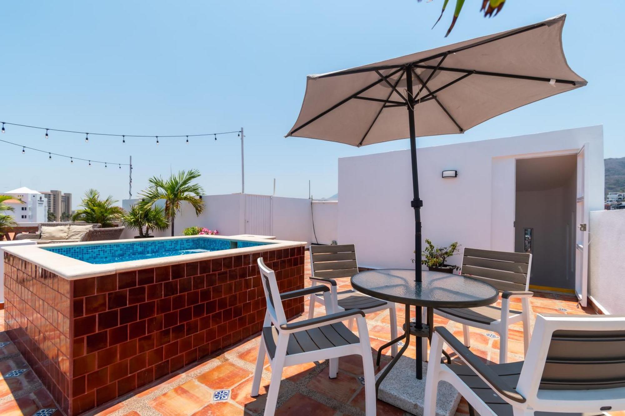 The Paramar Beachfront Boutique Hotel With Breakfast Included - Downtown Malecon Puerto Vallarta Luaran gambar