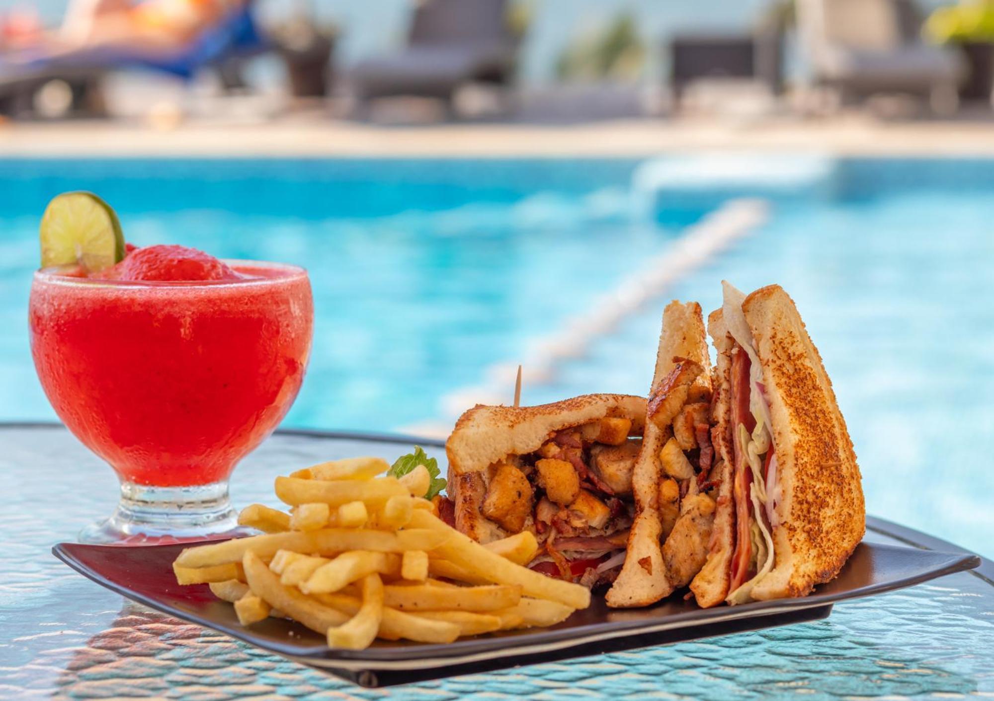 The Paramar Beachfront Boutique Hotel With Breakfast Included - Downtown Malecon Puerto Vallarta Luaran gambar